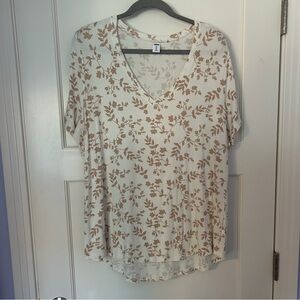Old Navy Luxe V Neck Tee